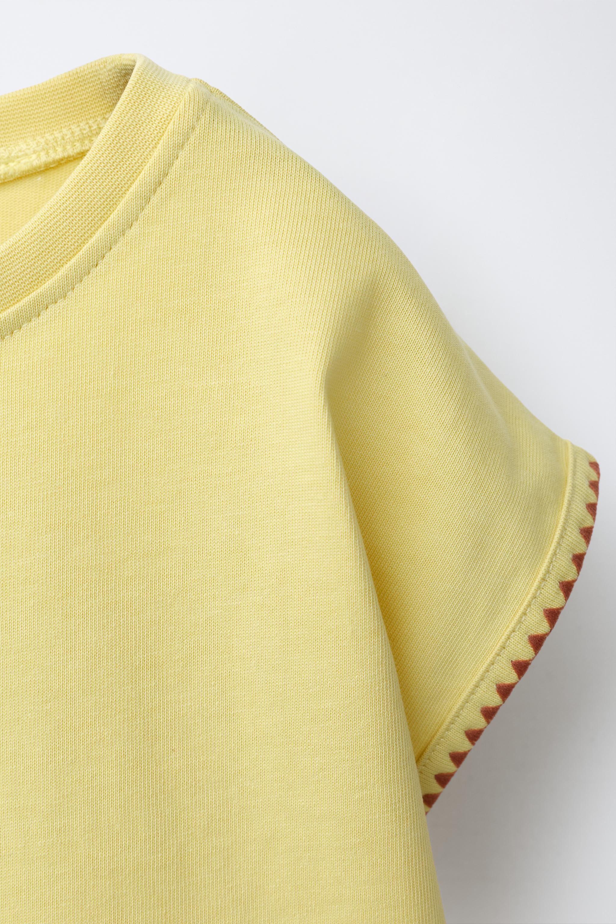 CONTRAST T-SHIRT AND BERMUDA SET